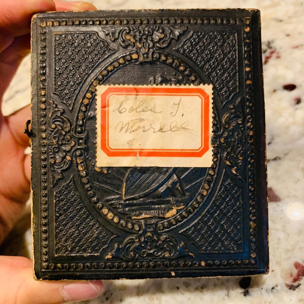 Amazing 1/6 Plate Ambrotype WEALTHY MAN DAGUERREOTYPE - Picture 5 of 10
